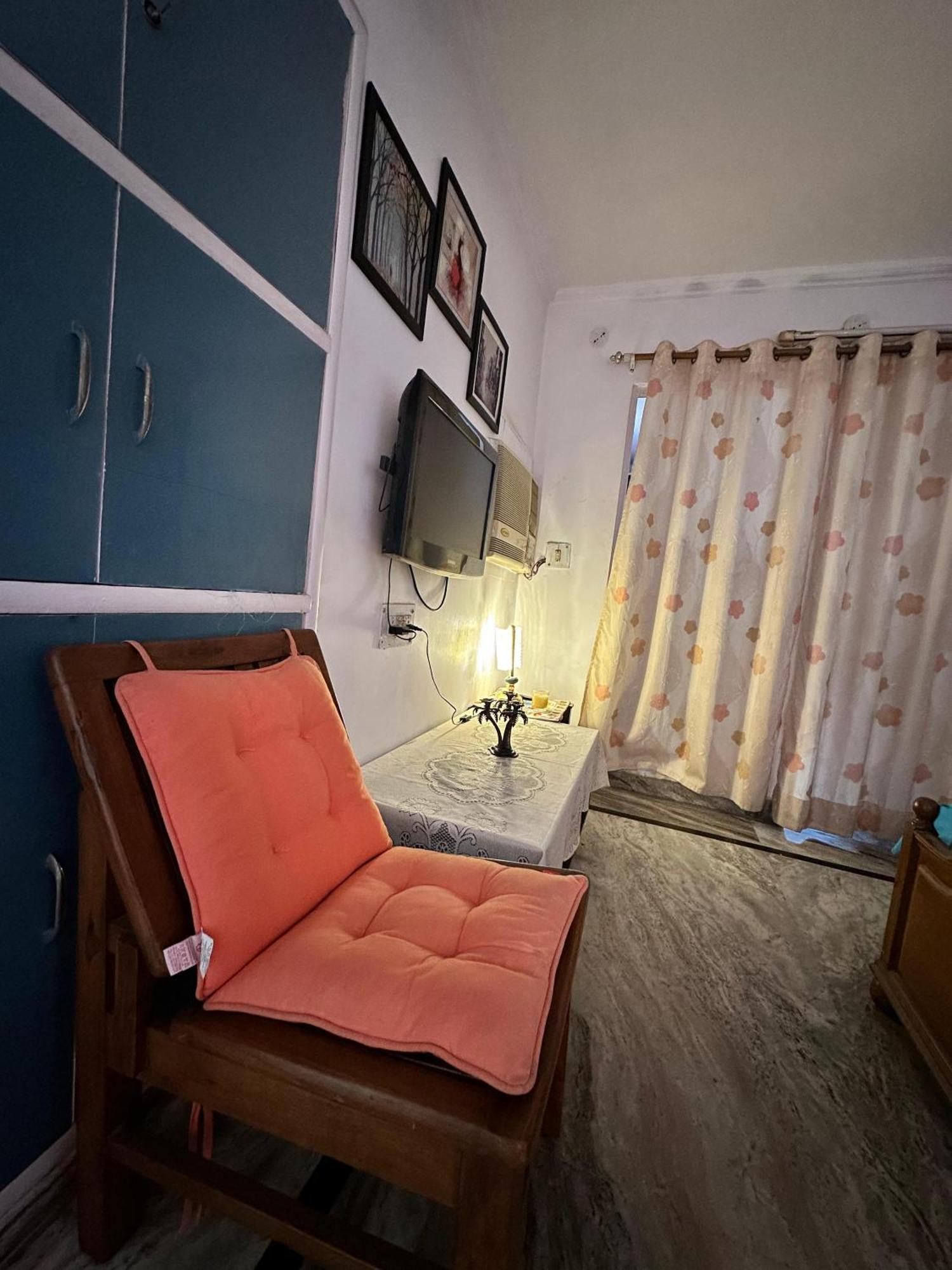 Breezy Rooftop Retreat New Delhi