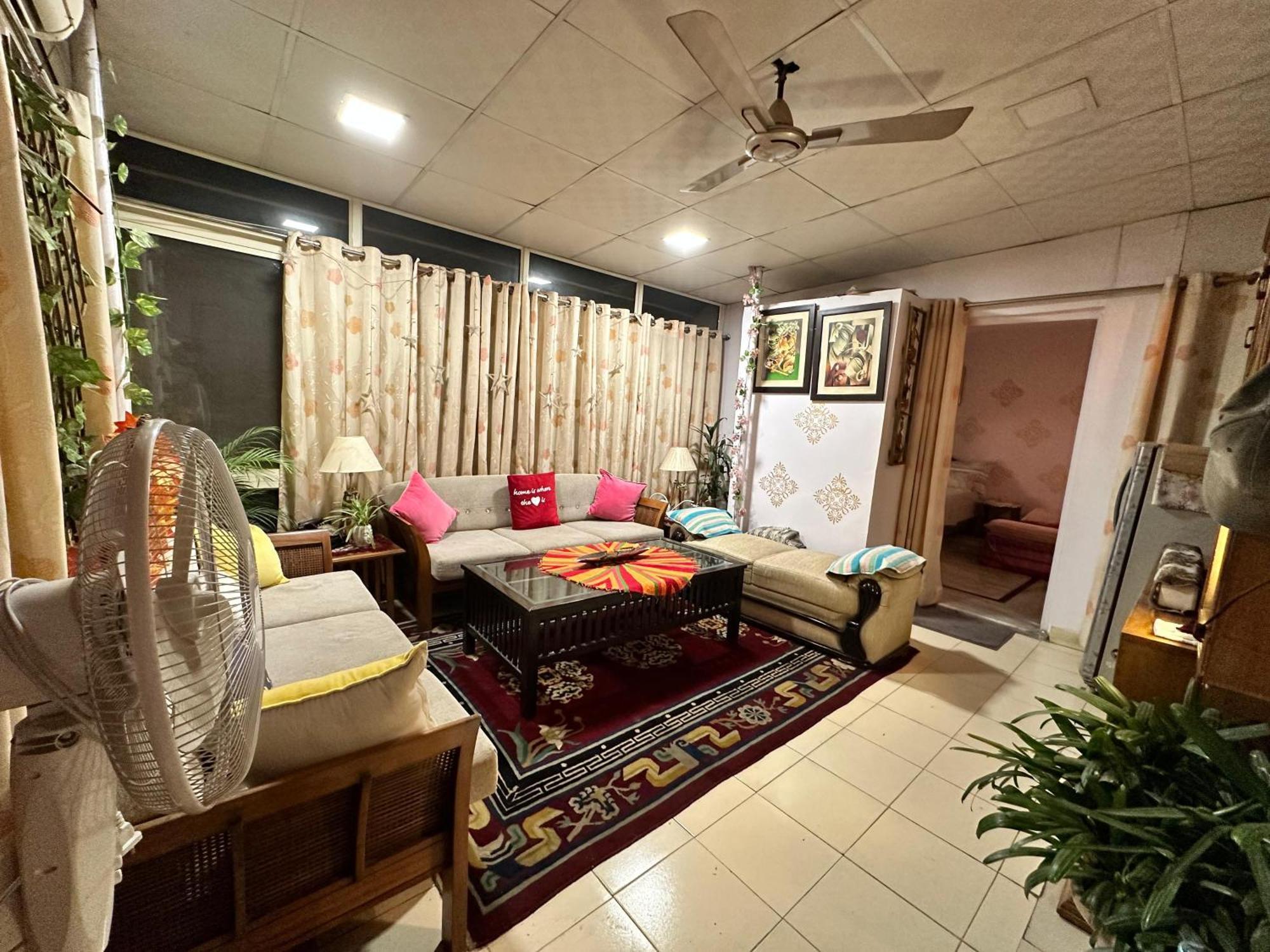 Breezy Rooftop Retreat * New Delhi