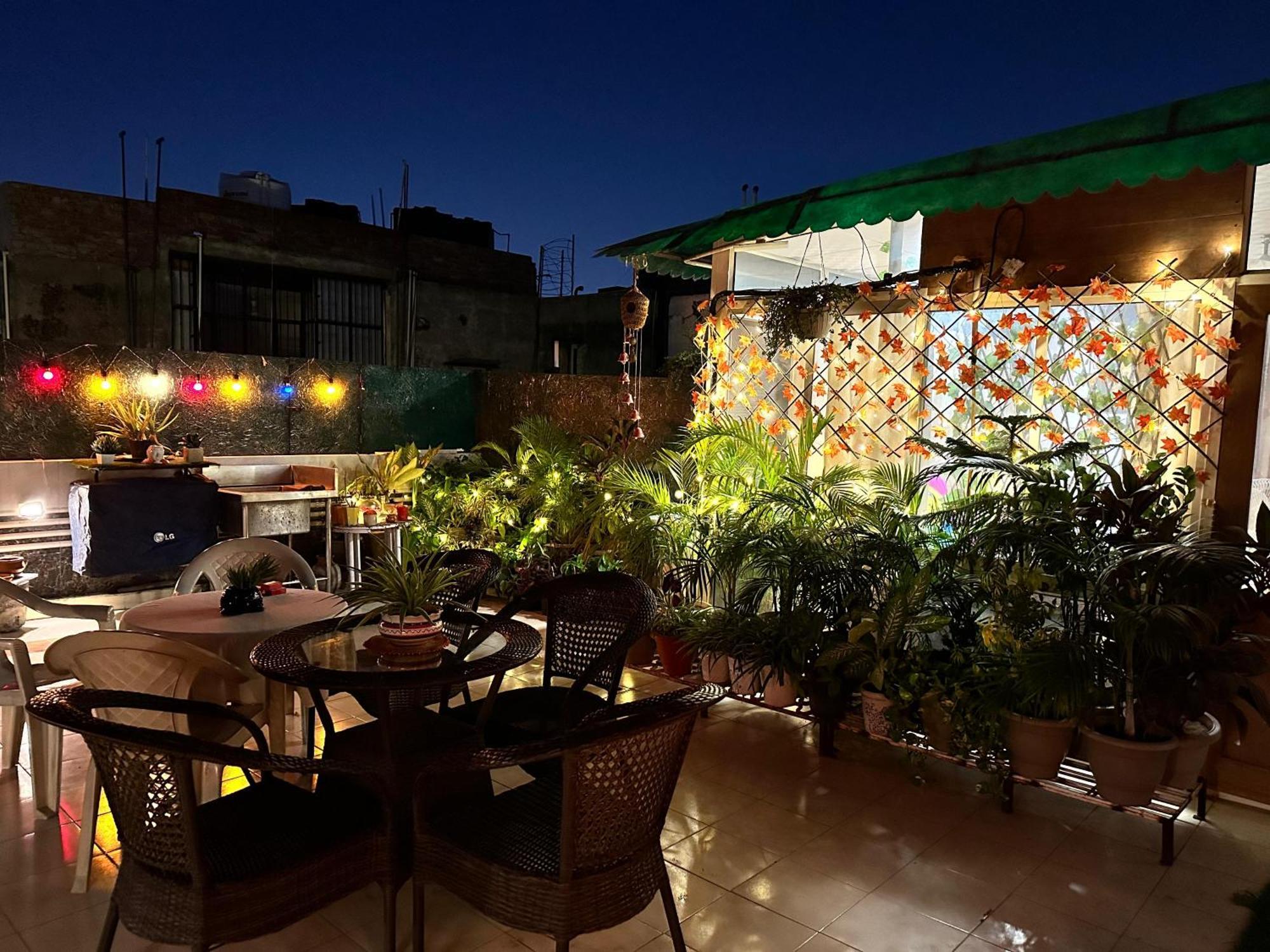 Breezy Rooftop Retreat Apartment New Delhi